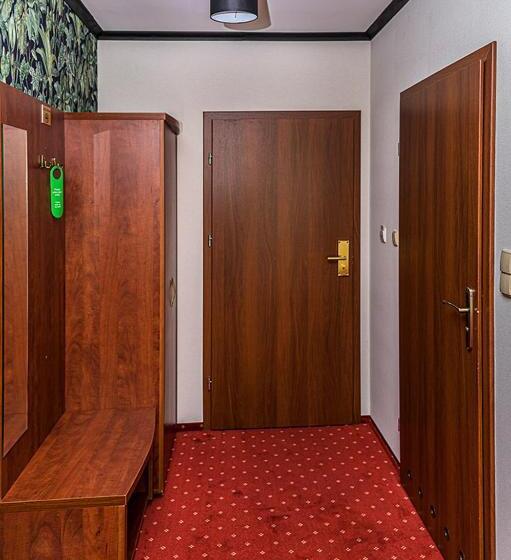 חדר סופריור, Stara Gorzelnia