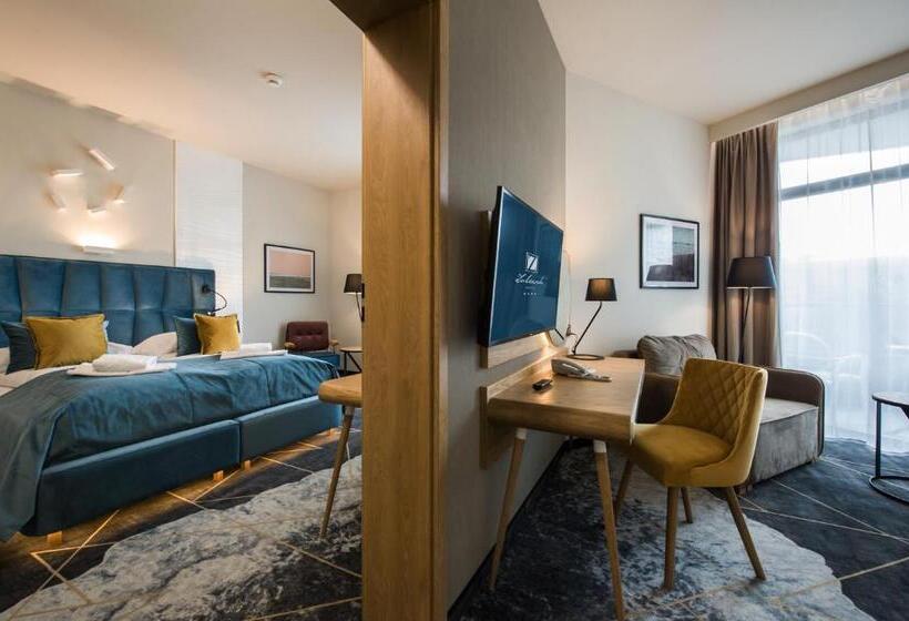 Семейный Номер, Zalewski