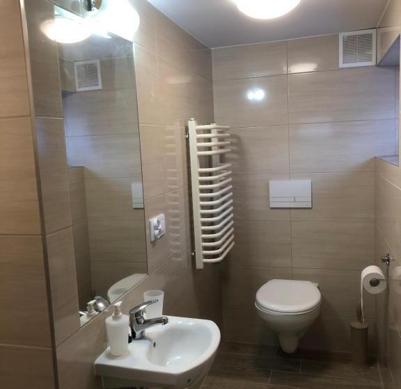 غرفة إقتصادية, Willa Zuzanna, Wcześniej Willa Italia