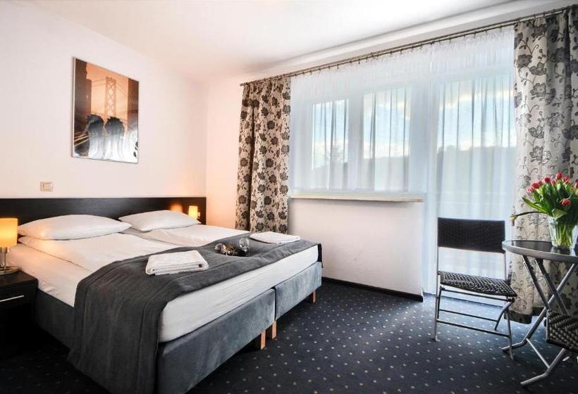 اتاق استاندارد, Willa Luiza