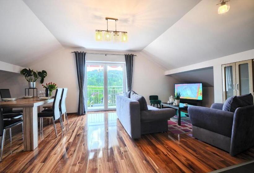 آپارتمان 1 خوابه با چشمانداز, Willa Luiza