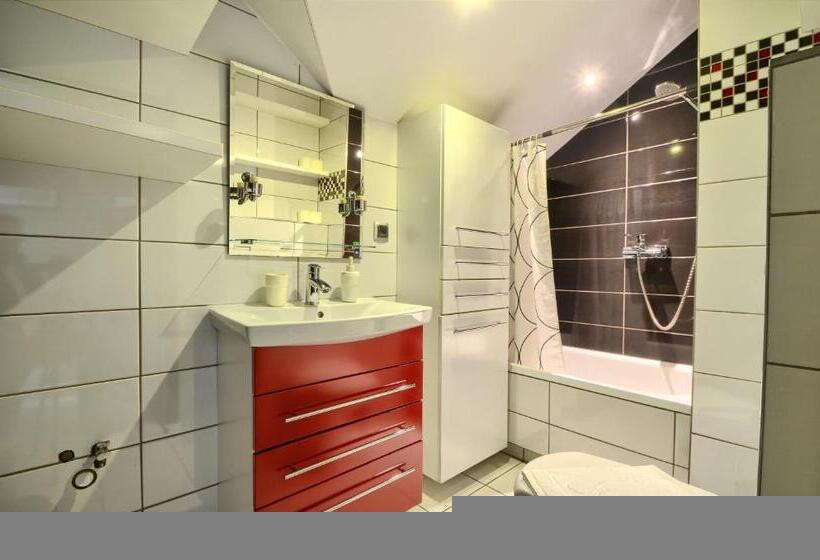 آپارتمان 1 خوابه با چشمانداز, Willa Luiza