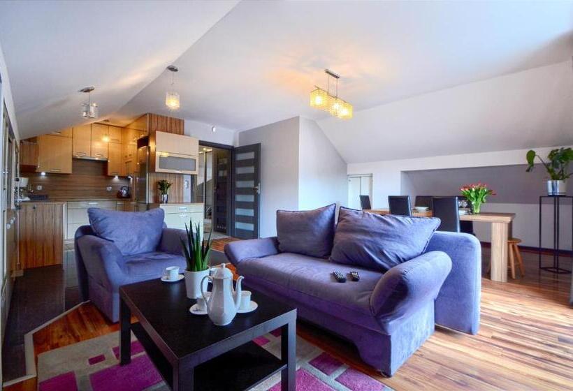 آپارتمان 1 خوابه با چشمانداز, Willa Luiza