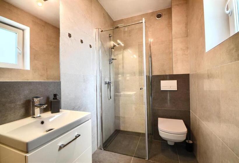 آپارتمان 1 خوابه با چشمانداز, Willa Luiza