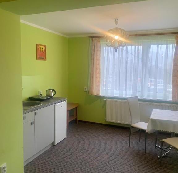 آپارتمان 1 خوابه, Willa Mona