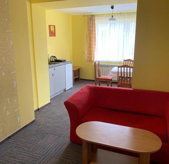 آپارتمان 1 خوابه, Willa Mona