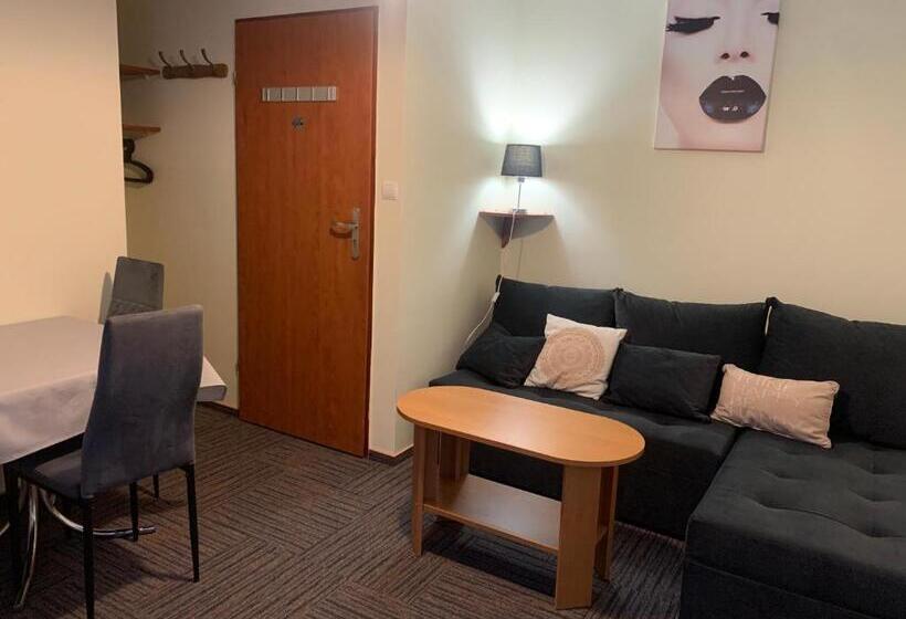 آپارتمان 1 خوابه, Willa Mona