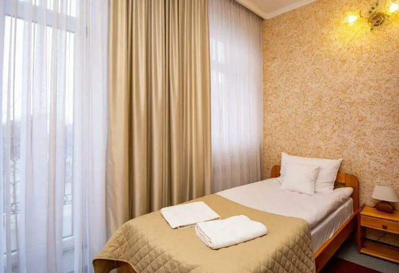 Chambre Standard Individuelle, Perla