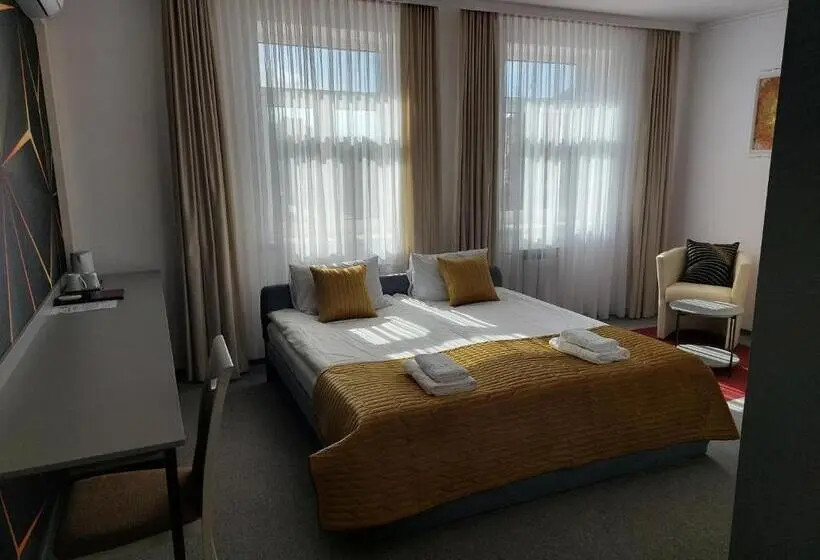 Chambre Supérieure Lit King Size, Perla