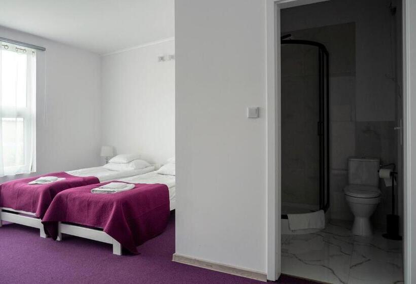 غرفة قياسية, Perla