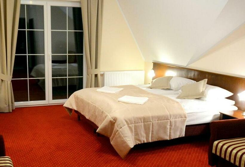 חדר סטנדרט, Dworek Jamneński