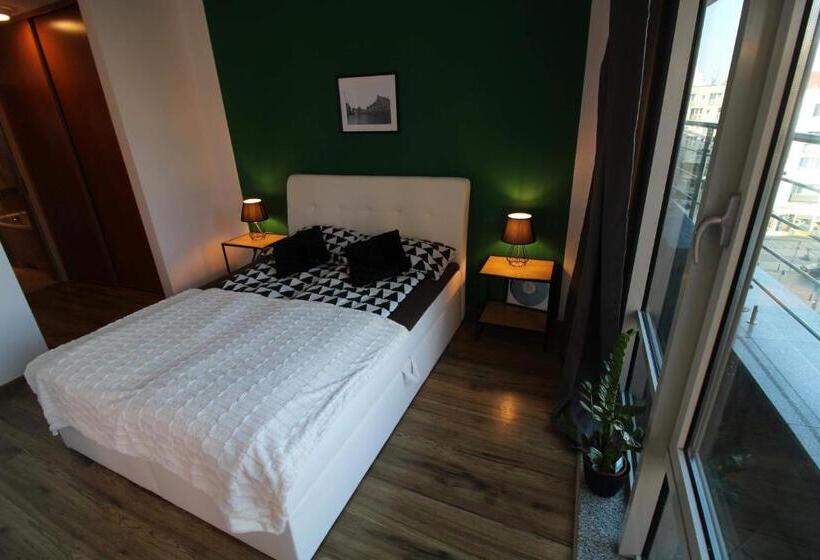 １ベッドルームのデラックスアパートメント, Szewska 72 Market Square Tectumapartments
