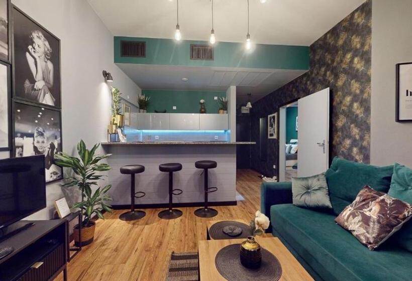 １ベッドルームのデラックスアパートメント, Szewska 72 Market Square Tectumapartments