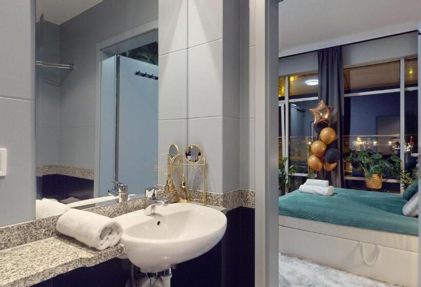 آپارتمان 1 خوابه با تراس, Szewska 72 Market Square Tectumapartments
