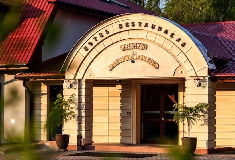 غرفة قياسية, Zajazd U Beaty I Violetty