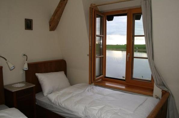 标准间, Karczma Stary Młyn