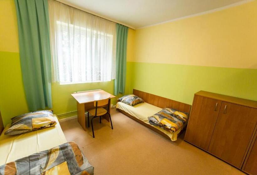 اتاق استاندارد یک نفره, Ondraszka