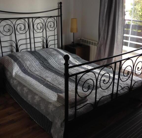 Номер Стандарт, Route 7 Rooms