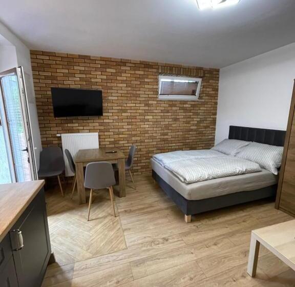 1ベッドルームアパートメント, Route 7 Rooms