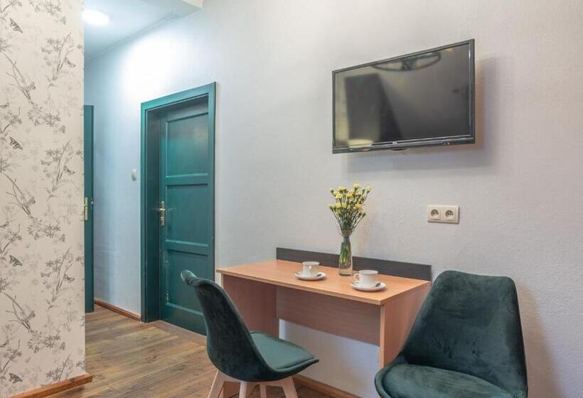 Трежместный Номер Economy, Dom Potok