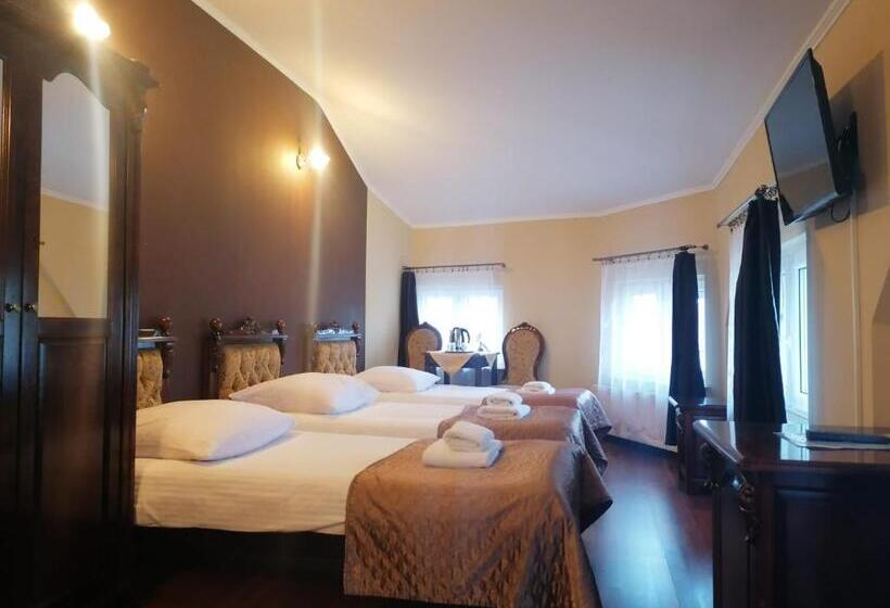 이코노이 4인룸, Gościniec & Spa Darłowo