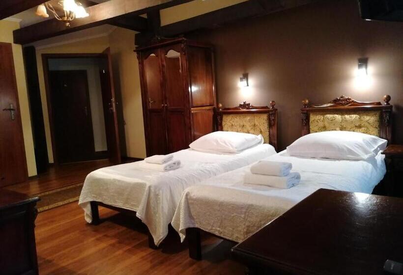 이코노미 트리플 룸, Gościniec & Spa Darłowo