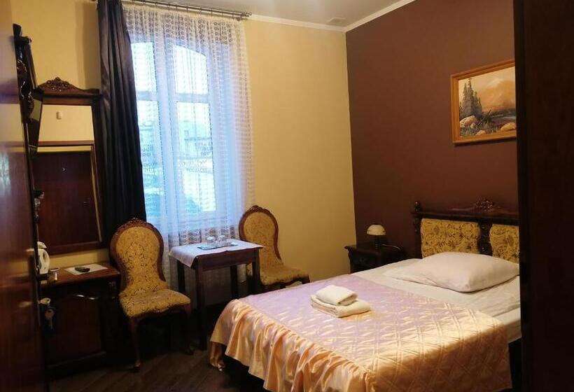 기본룸, Gościniec & Spa Darłowo