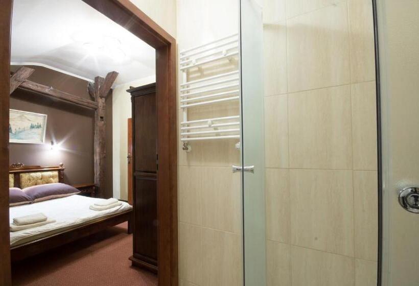 기본룸, Gościniec & Spa Darłowo