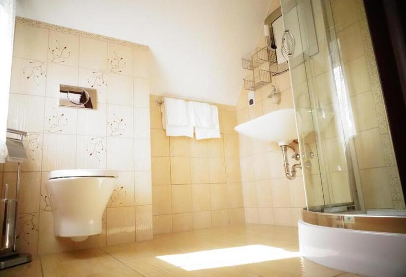 スタンダードルーム, Noclegi U Kawalca