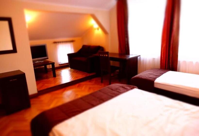 スタンダードトリプルルーム, Noclegi U Kawalca