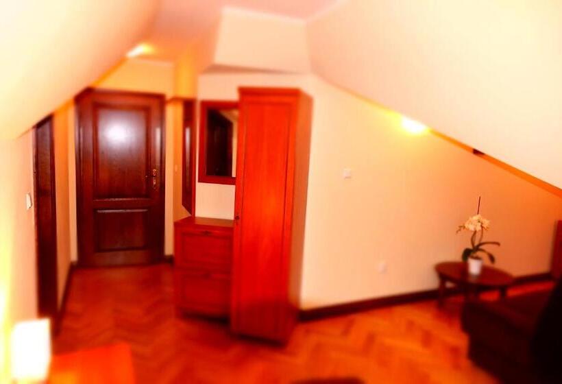 スタンダードトリプルルーム, Noclegi U Kawalca