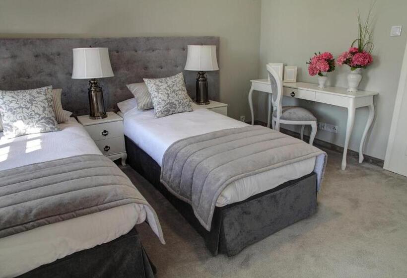 חדר דלוקס נוף לגינה, Pałac W Bądzowie