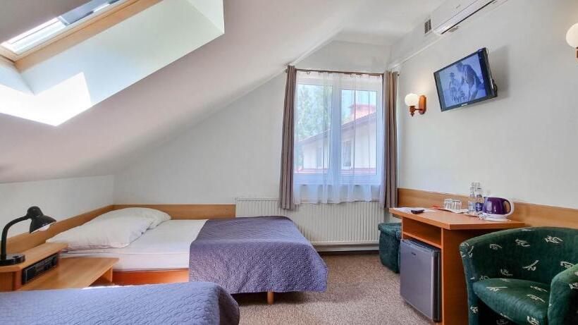 标准间, Pensjonat Na Górce   Widok Na Jezioro Solińskie I Góry 534 556 639