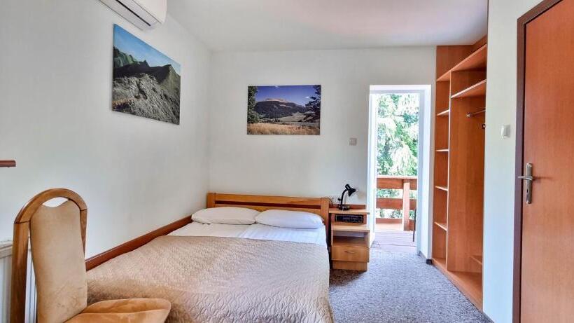 标准间, Pensjonat Na Górce   Widok Na Jezioro Solińskie I Góry 534 556 639