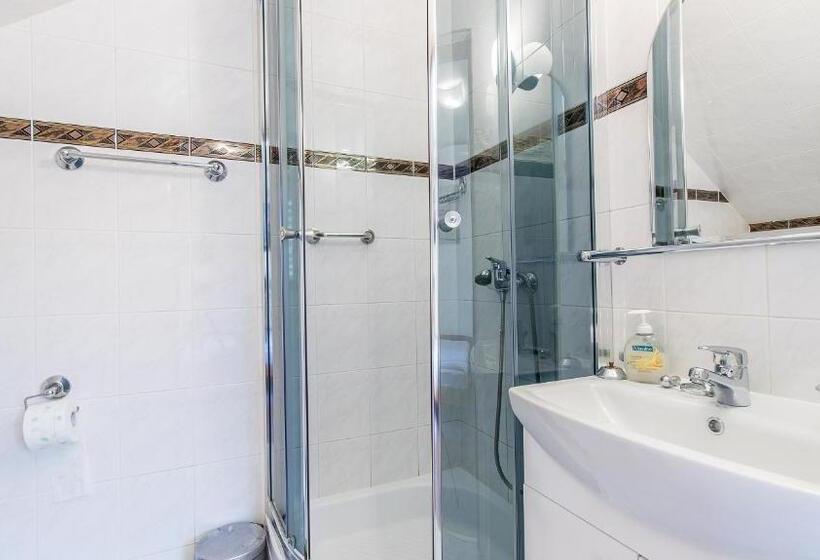 标准间, Pensjonat Na Górce   Widok Na Jezioro Solińskie I Góry 534 556 639