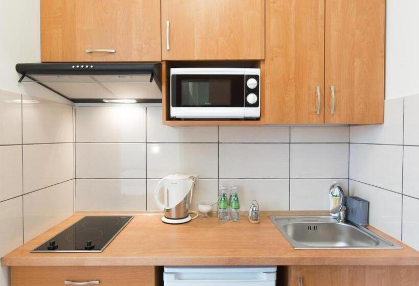 标准间, Pensjonat Na Górce   Widok Na Jezioro Solińskie I Góry 534 556 639