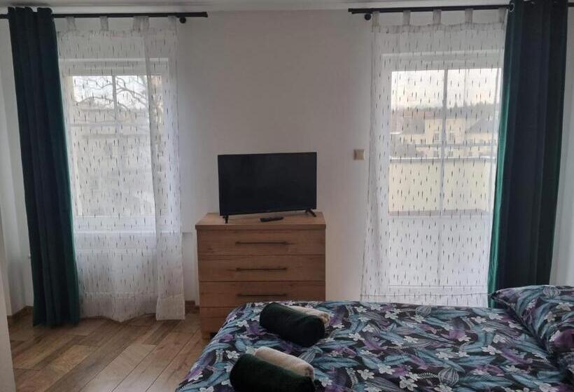 חדר דלוקס עם מרפסת, Przy żelaznym Moście