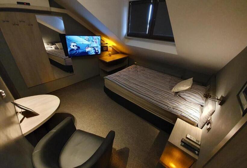 اتاق اکونومی یک تخته, Villa Garden Kutno Centrum