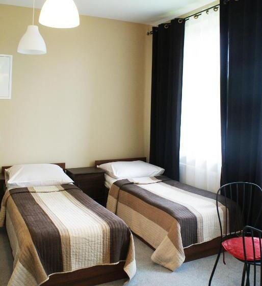 اتاق استاندارد سه نفره, Hostel Zamość   Pokoje Gościnne