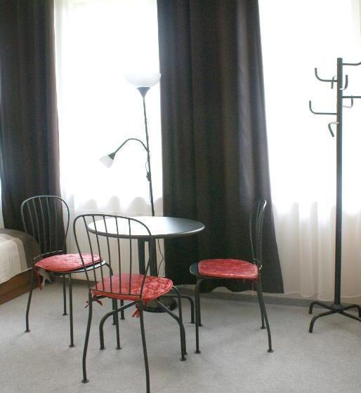 اتاق استاندارد سه نفره, Hostel Zamość   Pokoje Gościnne