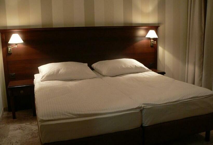 اتاق استاندارد, Biały Dwór