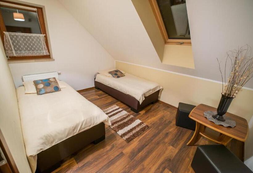 اتاق لوکس چهار تخته, Dolce Vita