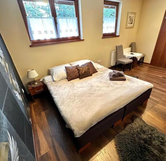 اتاق لوکس, Dolce Vita