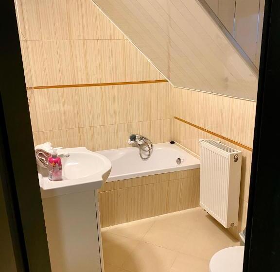 استودیو استاندارد با تخت کینگ, Dolce Vita