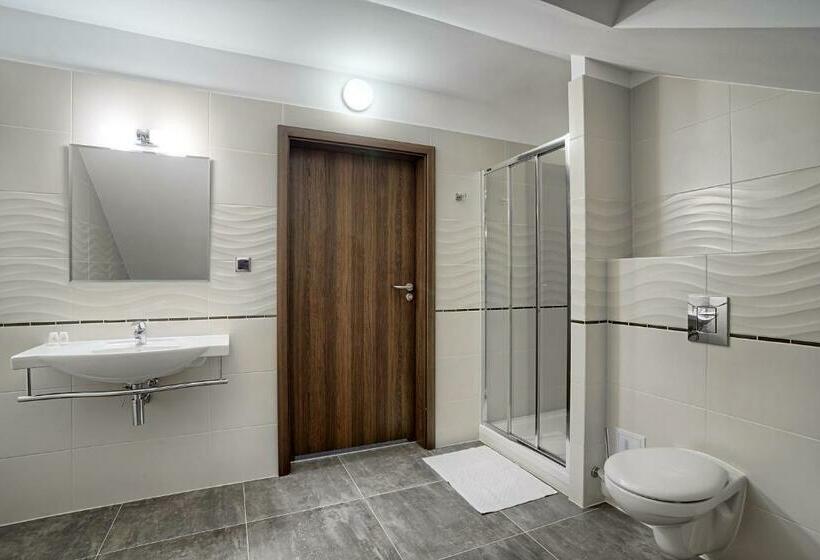 חדר סטנדרט, Kamieniczka