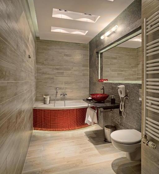 דירת חדר, Kamieniczka