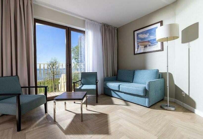 סוויטה עם נוף, Meridian