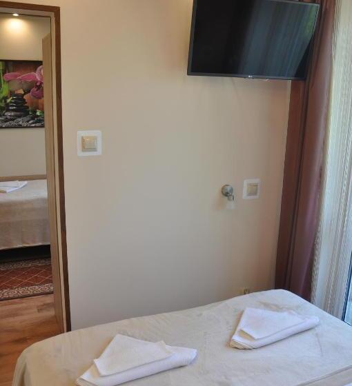 스탠다드 싱글 룸, Mis