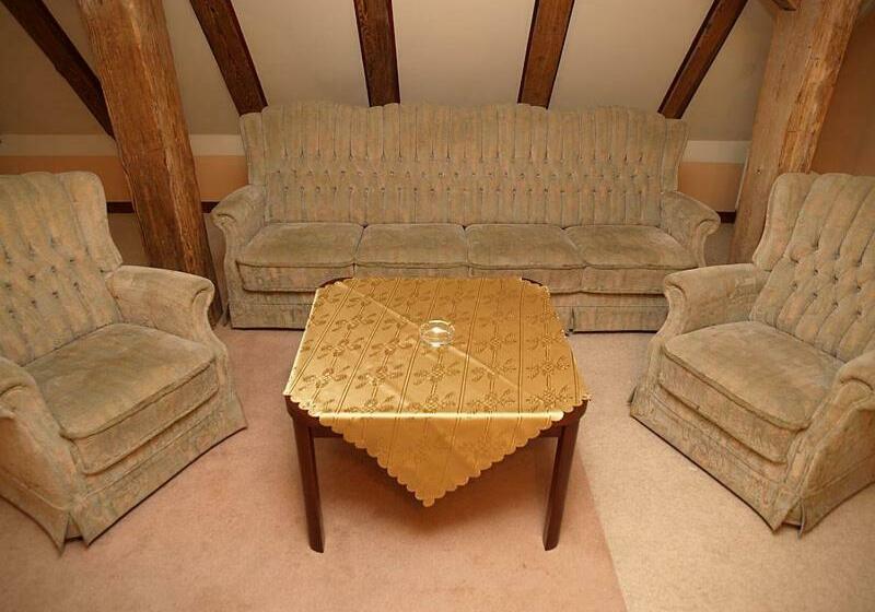 آپارتمان 1 خوابه, Polonia