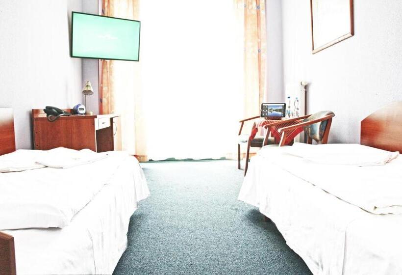 חדר סטנדרט, Słowik